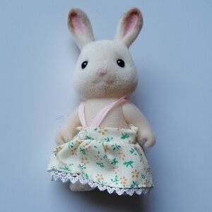 Vintage Sylvanian Families Calico Critters Bunny Rabbit Figurine
